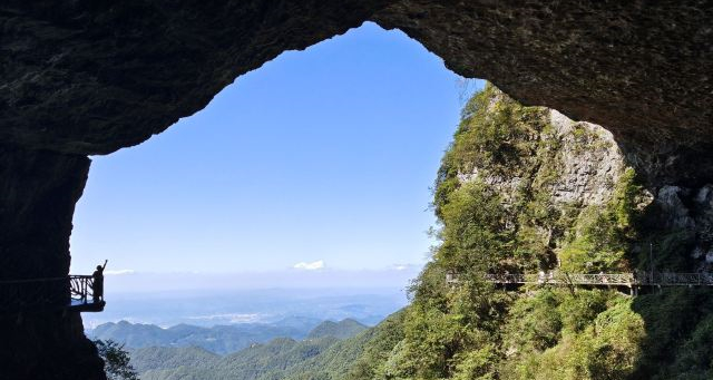 金佛山