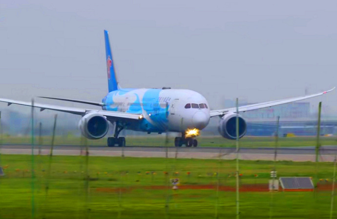 阿莎卡航空
