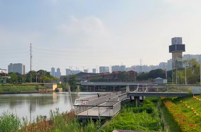 蠔鄉(xiāng)湖濕地公園