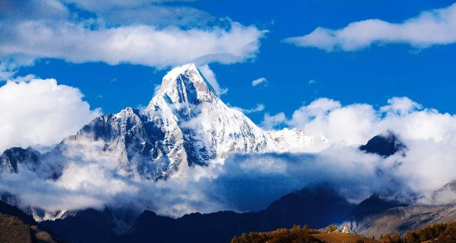 四姑娘山