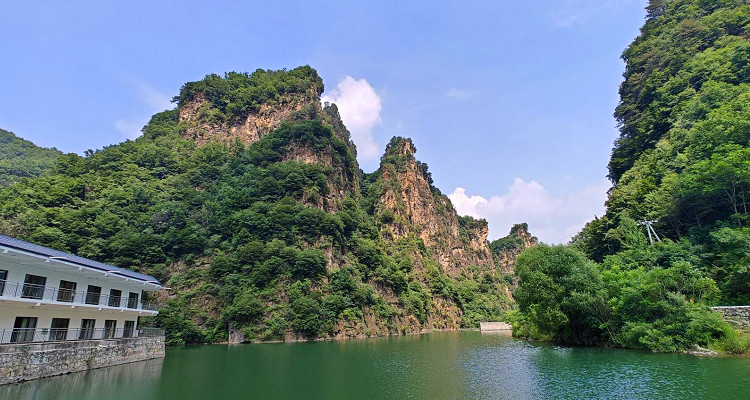 雙石井自然風(fēng)景區(qū)(十里畫廊)