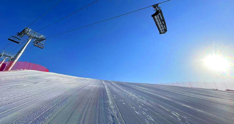 馬鬃山滑雪場(chǎng)