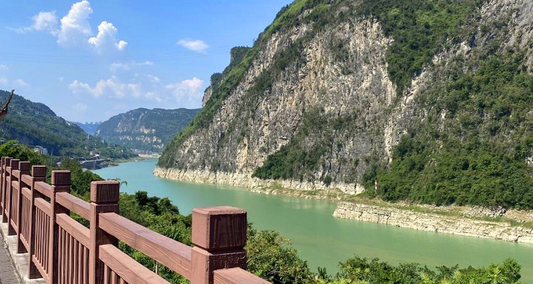 乌江赤壁观景台